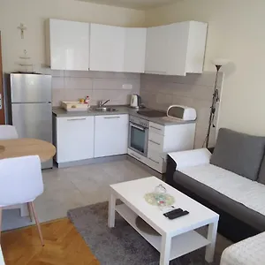 Italiano Apartment