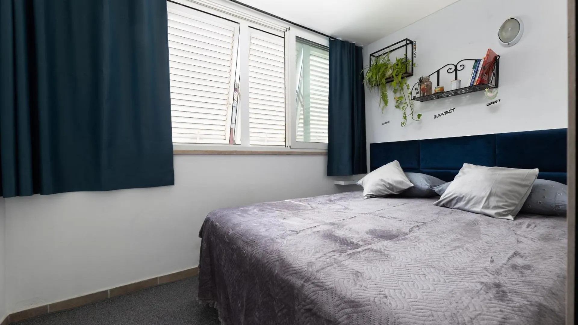 Apartment Nava Split